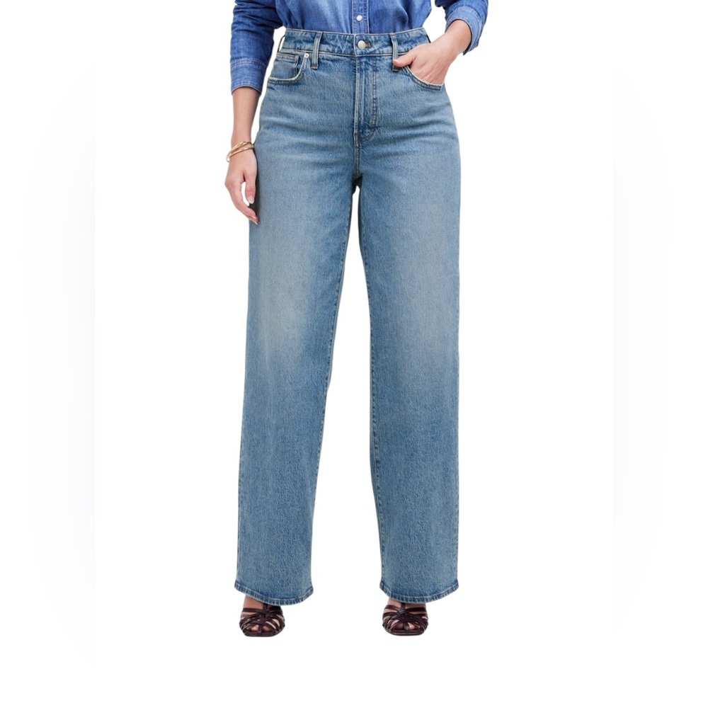 Madewell The Curvy Perfect Vintage Wide-Leg Jean in Enmore Wash - Picture 3 of 11